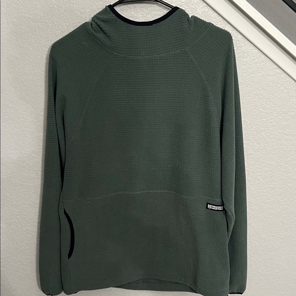 Men's freedom industries Turtleneck hoodie Sweater in mint Green